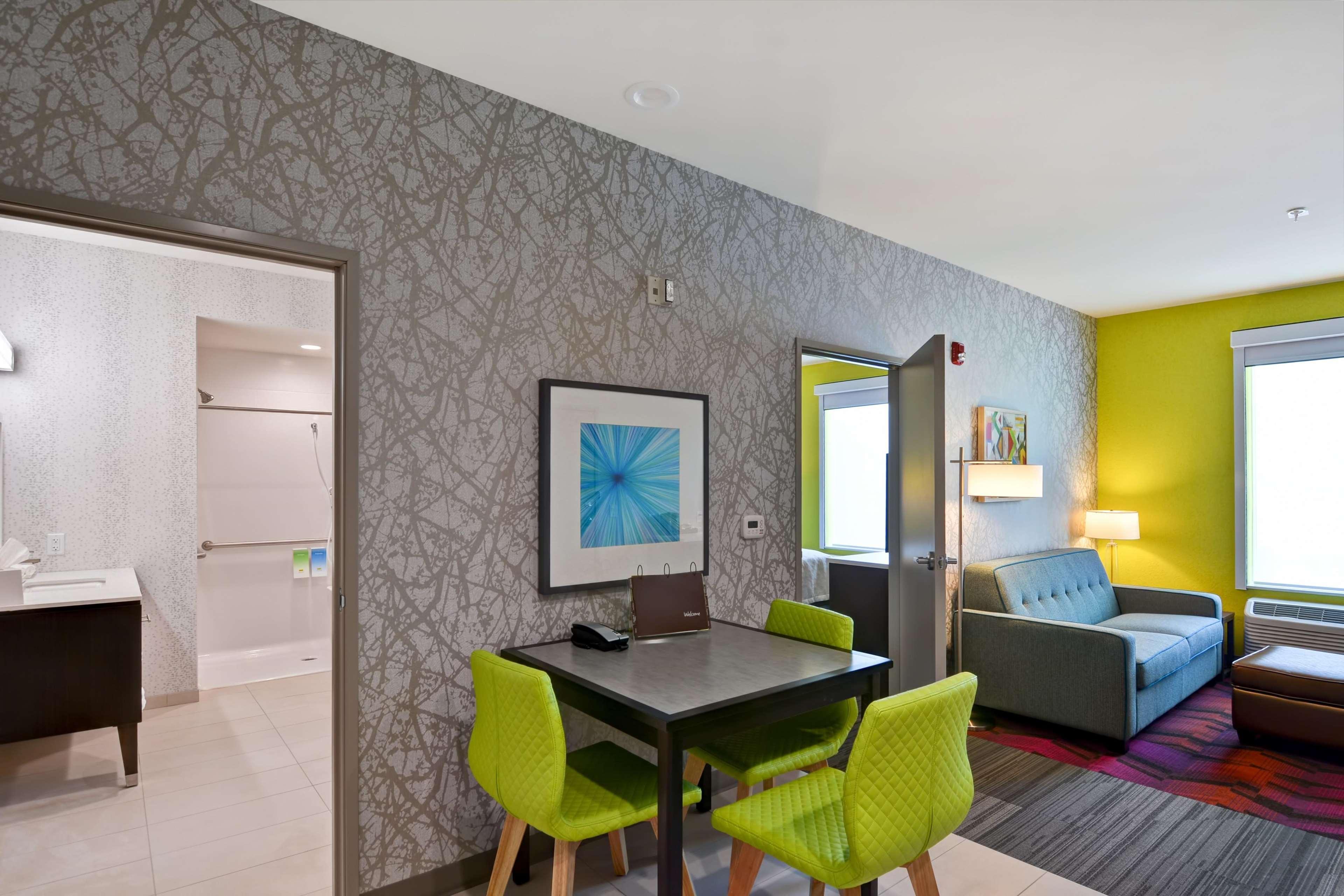 โฮม2 สวีท บาย ฮิลตัน ฮอตสปริง Hotel ฮอตสปริงส์ ภายนอก รูปภาพ